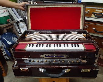 Harmônio Premium em Teca, com Mudança de Escala 4/13, 440Hz - O Melhor Harmônio