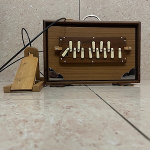 Handmade Teak Wood Shruti Box 440Hz Indian Instrument with Foot Pedal (AtoA ) (G to G) (C to C)