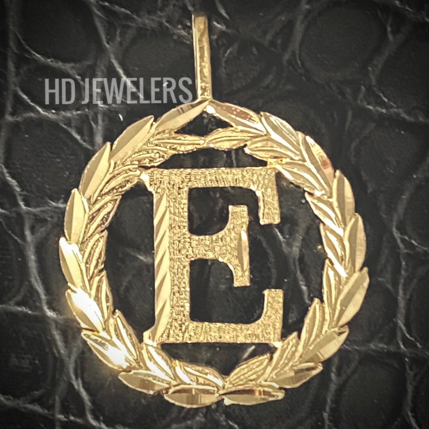 Solid 14K Gold Letter Initial E Pendant - Etsy UK