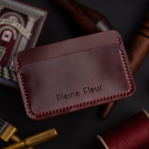 Porte cartes V2 - Fait en cuir pleine fleur - Shell Cordovan - Red Wine