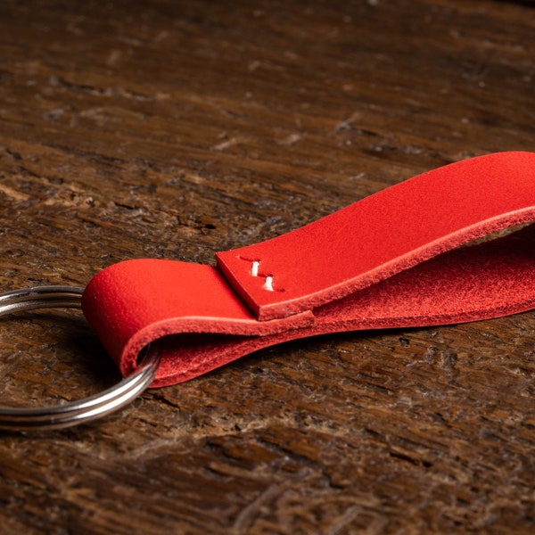 Customizable full grain leather key ring - Red