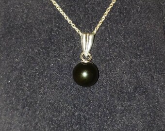 Akoya black pearl pendant