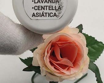 crema anti-edad natural con lavanda y centella asiatica