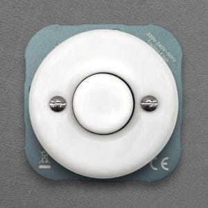Interruptor de luz regulable de porcelana blanca, de dos vías con borde descendente, de montaje empotrado estilo vintage