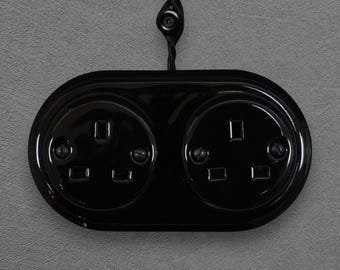 Enchufe Doble de Porcelana Negra Tipo G (UK), Estilo Vintage Superficie, Toma de Tierra de 3 Clavijas