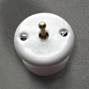 Toggle Light Switch Porcelain Loft Retro Cover 1-gang 2-way Surface Mounted Vintage Cottage Ceramic White