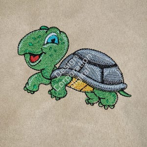Embroidery file turtle baby 10 cm