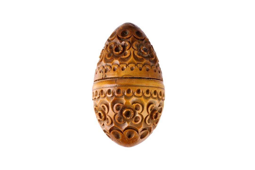 Hand Carved Coquille Nut Egg Box 19th Century Flea Trap Pomander