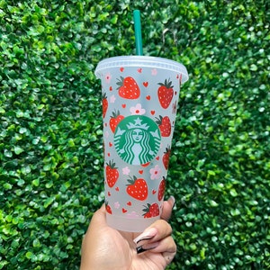 Strawberries and Flowers Starbucks Cup, Christmas Starbucks Gift, Strawberry Tumbler, Personalized Cup, Custom Starbucks Cup, Resuable Cup