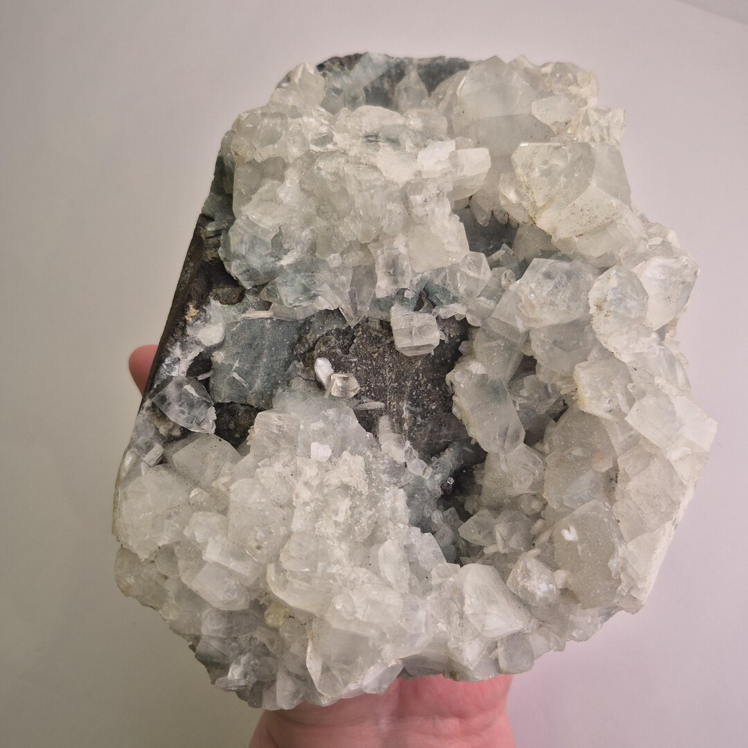 XL Raw Apophyllite Geode - Etsy