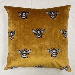 Bee pillow-yellow bee pillow cover-Queen bee pillow-Yellow and black bee pillow-velvet bee pillow-honey bee pillow-insect pillow-Made in USA