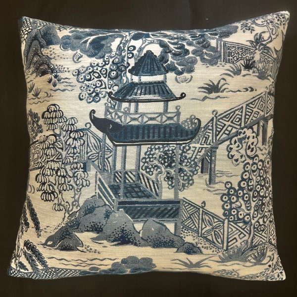 chinoiserie pillow cover-blue asian pillow-pagoda pillow-chinese pillow-asian pillow-blue pillow-blue chinoiserie pillow-jacquard pillow-USA