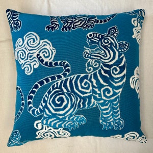 Tibetan tiger pillow cover-cut velvet pillow cover-bengal velvet pillow-velvet pillow-turquoise velvet pillow-tiger pillow-bengal pillow