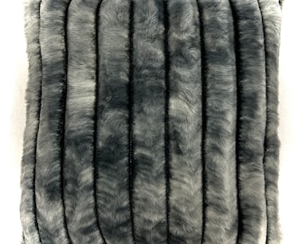 Funda de almohada de piel sintética, almohada de piel sintética, almohada de piel suave, almohada de piel mullida, almohada acolchada de piel, almohada de piel gris, almohada de piel color carbón, fabricada en EE. UU.