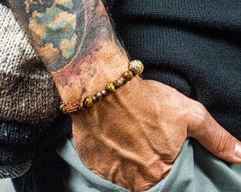 Mens Rudraksha Seed Tigers Eye Beaded Bracelet- Wooden Bead And Gemstone Bracelet For Men- Protective Chakra Mala Bracelet- Wood Bracelet