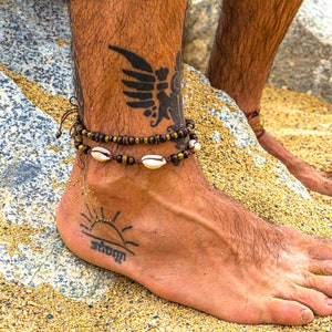 Boho Surf Kauri Muschel Herren Fußkettchen Armband - Layered Matching Strand Fußkettchen Set - Unisex Perlen Fußkettchen - Hippie Piraten Sommer Fußkettchen für Männer