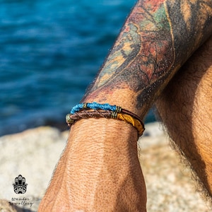 Set di braccialetti avvolgenti in pelle da uomo - Braccialetto a polsino colorato a strati per uomo - Bracciale macramè spesso impilabile - Bracciale hippie unico per tutti i giorni