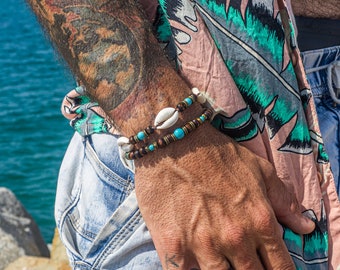 Cowrie Shell Surfer Bracelet Set- Juego de pulsera con cuentas de madera y turquesa para hombres- Mens Boho Stacking Bracelet- Sea Shell Summer Bracelet