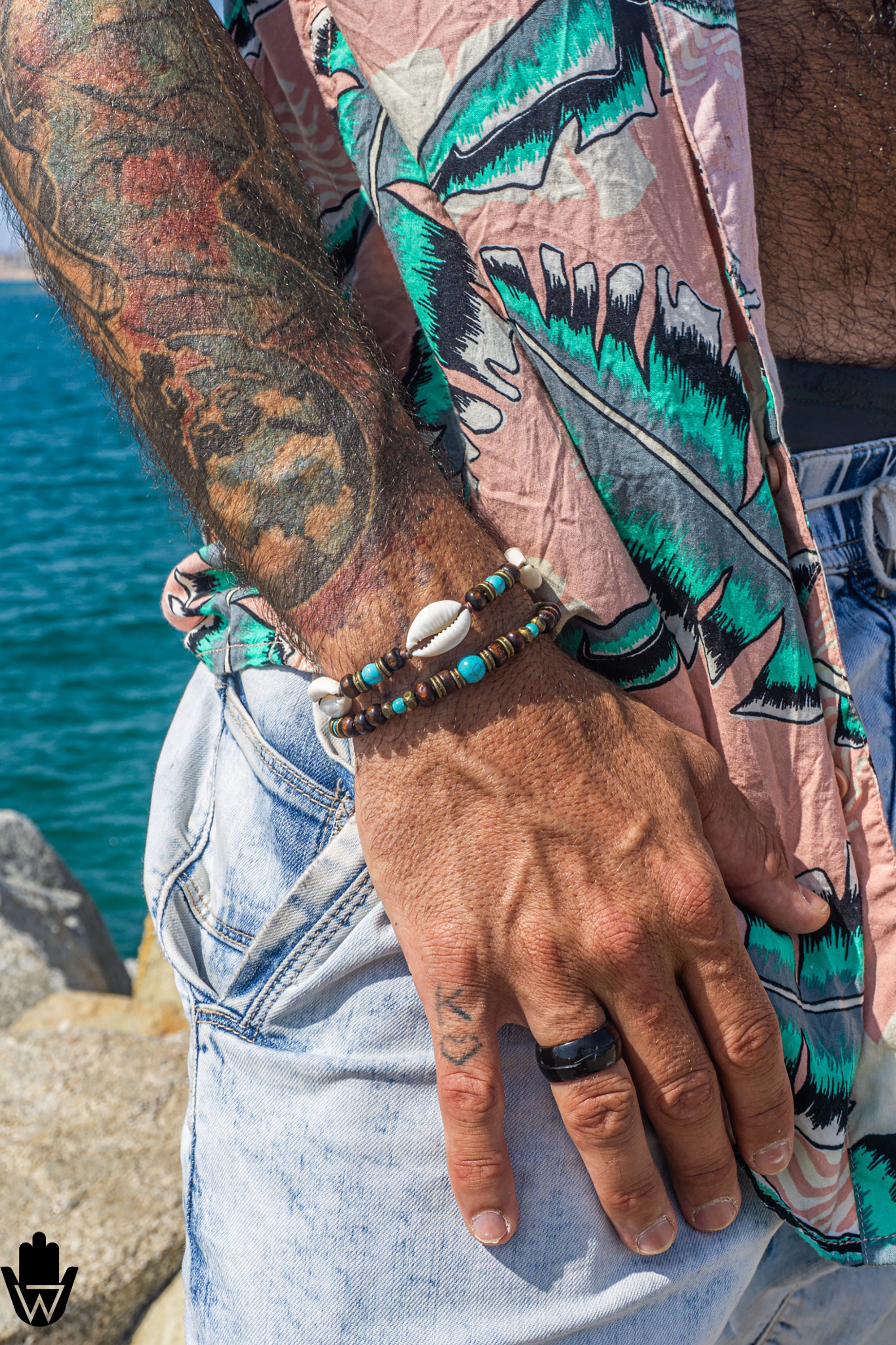 Bracelet Boho Surfeur Kauri - Coquillage, Métal, Perles Bois - Unisexe, Ajustable