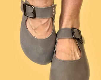 Women’s Leather Mary Jane Shoes, Handmade Closed Toe Sandals, Anatomical Leather Shoes, Minimalist Buckle Flats, Comfortable Walking Shoes