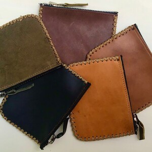 Leather wallet with zipper