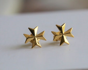 18kt Gold Stud Earrings Maltese Cross