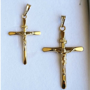 9ct 9k carat 375 Yellow Gold Religious Catholic Crucifix Cross made in Malta