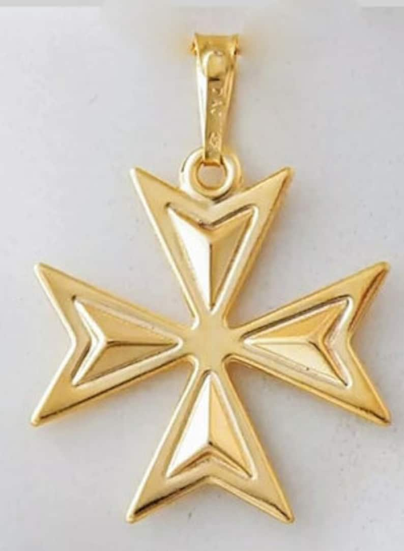 9ct 9k 375 yellow gold Maltese cross pendant charm from Malta Order of St John Amalfi cross image 1