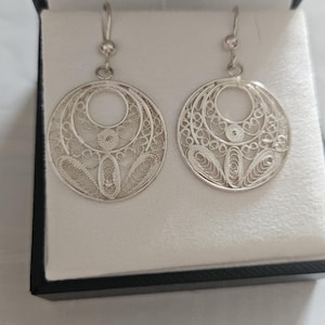 Sterling Silver Filigree handcrafted Round Earrings