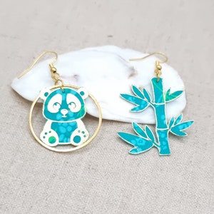 Mismatched asymmetrical panda and bamboo earrings in mint Hanako small pan fabric and gold stainless steel