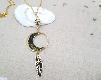 on holidays, shipments from 08/28 Moon and feather long necklace necklace in Liberty of London cotton fabrics Erica black and gold stainless steel