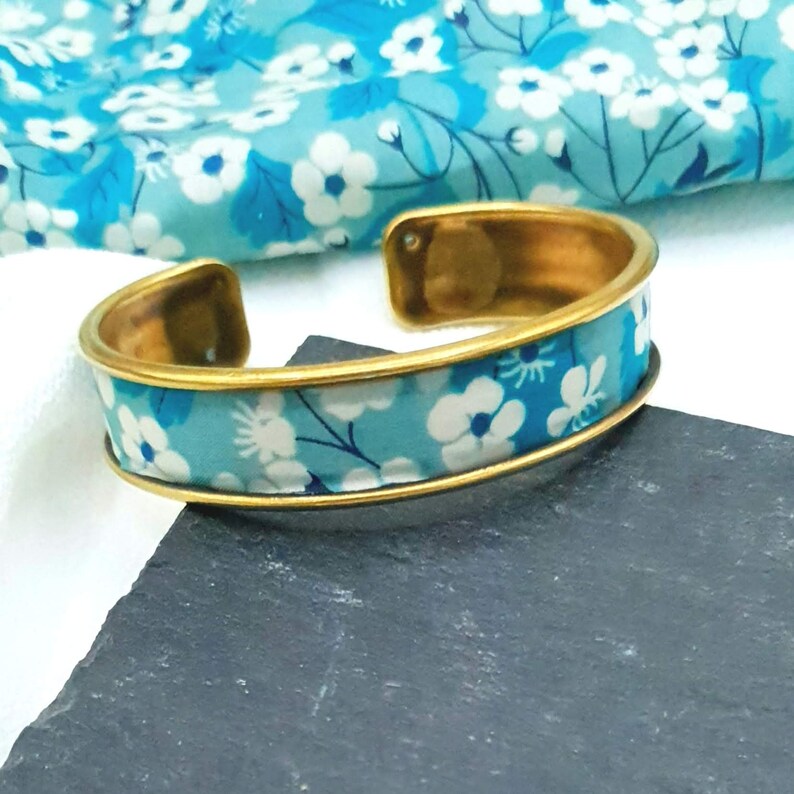 inserts cotton fabrics liberty of london Mitsi mint with water Colorful brass rush bracelet color of choice