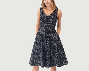 Eva Rose Black Mathematics and Science V-Neck Dress With Pockets