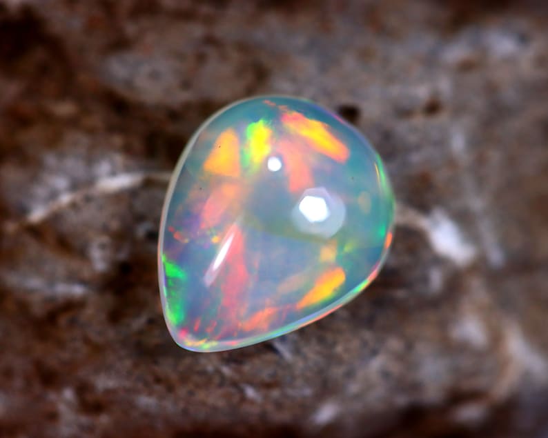 Fully Polished 1.61cts Ethiopian Welo Solid Opal
