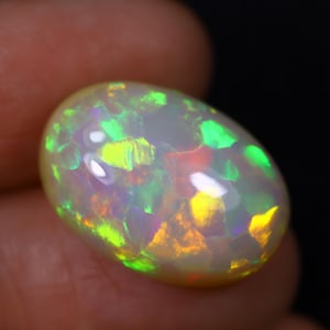 12.35ct Ethiopian Welo Opal Cabochon – Natural Fire Opal Gemstone for Jewelry Making / MD8626
