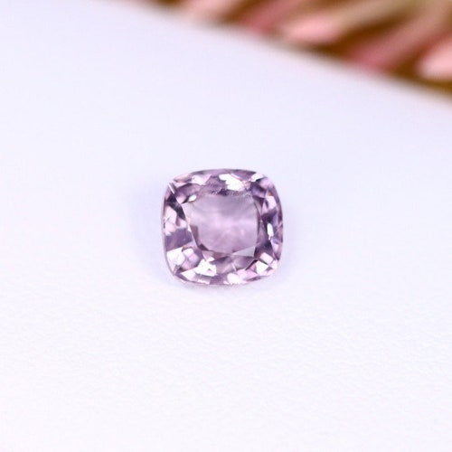 6.7x6.5mm, 1.58carats Natural VVS deals Spinel Gemstone / FNT95