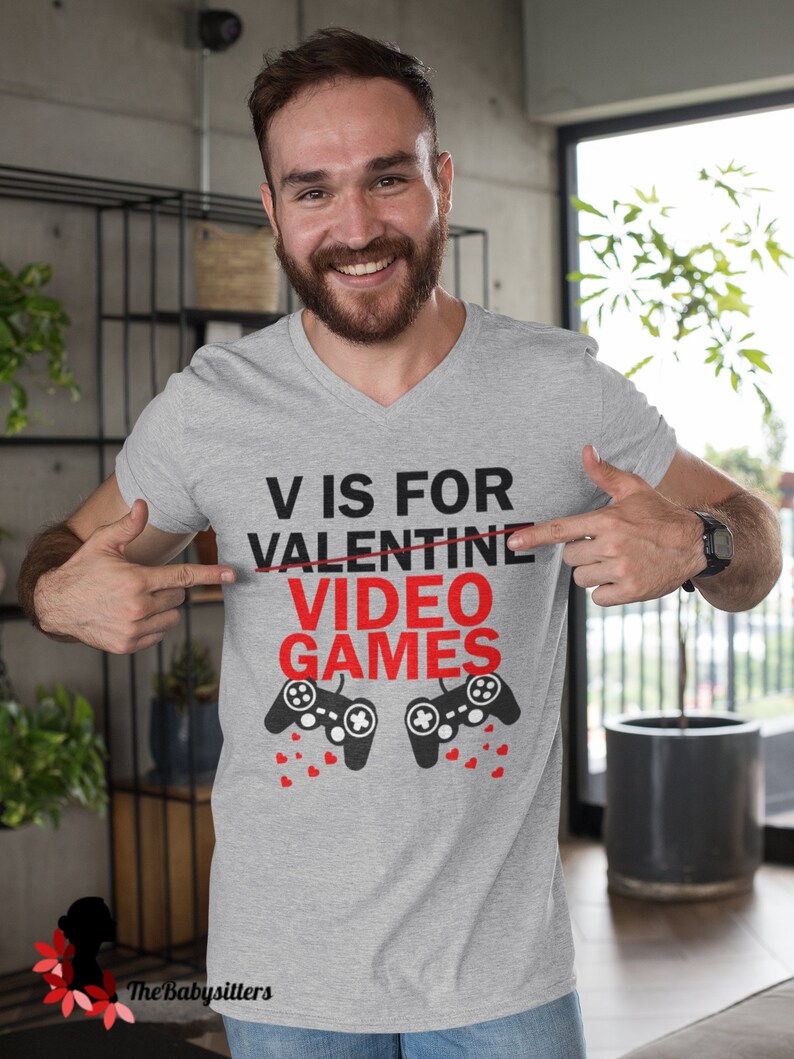 Cute Gamer T-shirt Valentines Day Gift Gaming Shirt For Men Funny Valentine T-shirt V Is For Video Games Sweatshirt Video Game Shirt