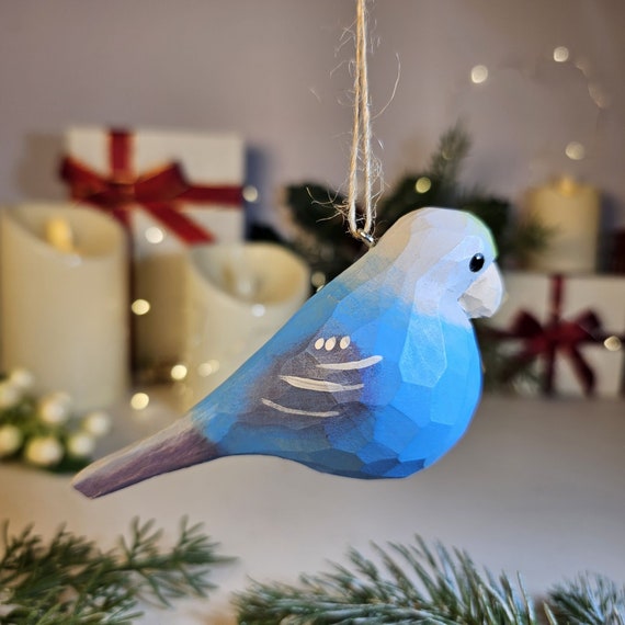 Handcrafted Parakeet Christmas Ornament: Vibrant Wooden Bird Decor