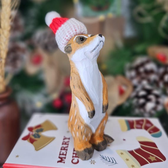 Hand-Carved Wooden Meerkat Figurine with Santa Hat | Handmade Christmas Decor | Rustic Animal Wood Sculpture | Gift Box Included