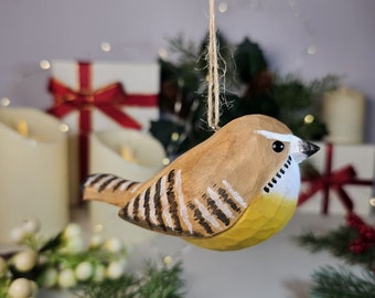 Carolina Wrens Wooden Hanging Christmas Tree Ornaments - Handcrafted Bird-Themed Holiday Decor, Eco-Friendly Christmas Decorations