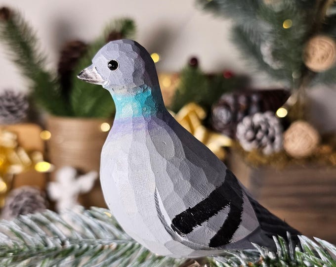 Handcrafted Clip-On Bird Ornaments: Vibrant Christmas Tree Decor