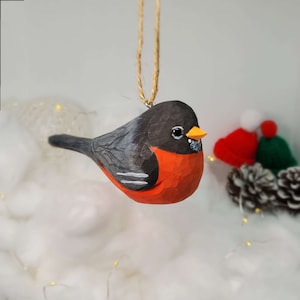 America Robin Hanging Christmas Ornaments Wooden Hand Carved Painted Bird