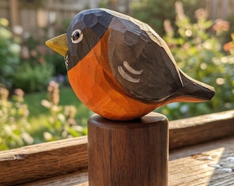 Hand Carved American Robin Wooden Bird Figurine, Hand Painted Nature Art