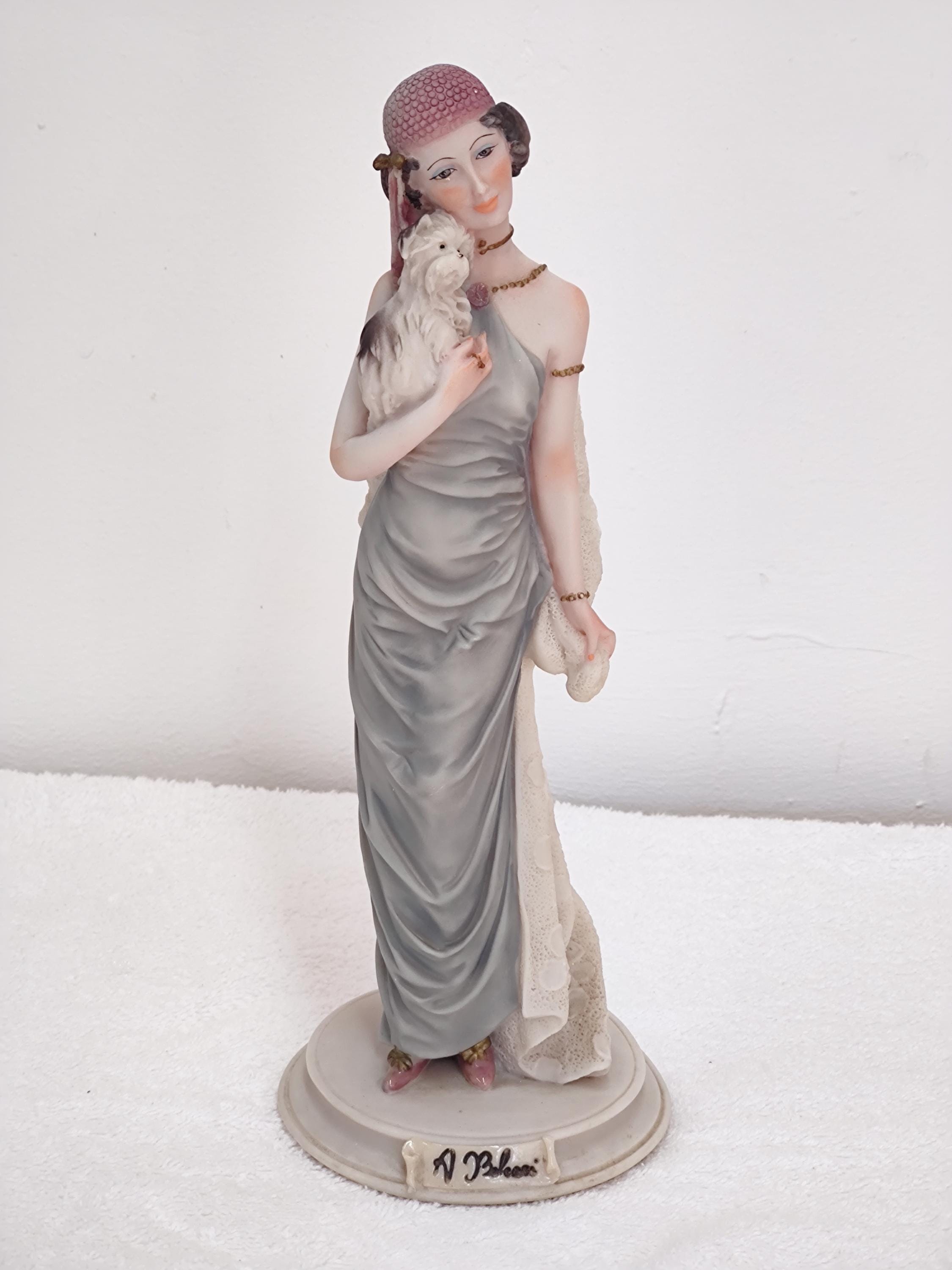 A Belcari Figurines - Etsy