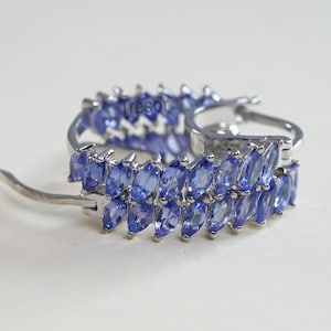 Tanzanite Hoop Ohrring Marquise Cut, 925 Sterling Silber Tanzanite Sterling Silber Ohrstecker Schmuck Jahrestag Verlobung Geschenk für Mama