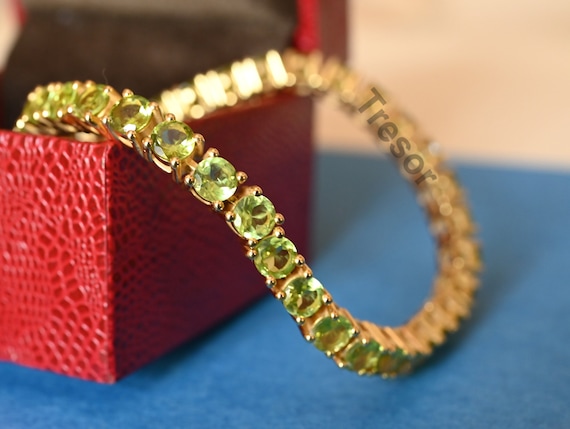 Ultimate Peridot Tennis Bracelet, Unique Round Cut Peridot Chain Link Bracelet Bridal wedding Jewelry Gift, Anniversary Gift For Mother Wife