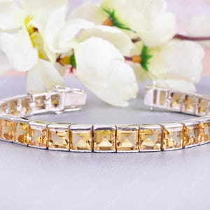 Pulsera de tenis hecha a mano con citrino de corte cuadrado, engaste en bisel, pulsera de eslabones de cadena de citrino única, obsequios de boda para novias, obsequios de aniversario para ella.