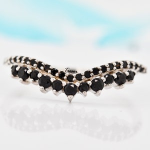 Black Spinel Wedding band Gold Stacking Ring, Dainty Gold Ring, Skinny Gold Ring, full eternity Twisted band ring, B;ack Diamond Engagement