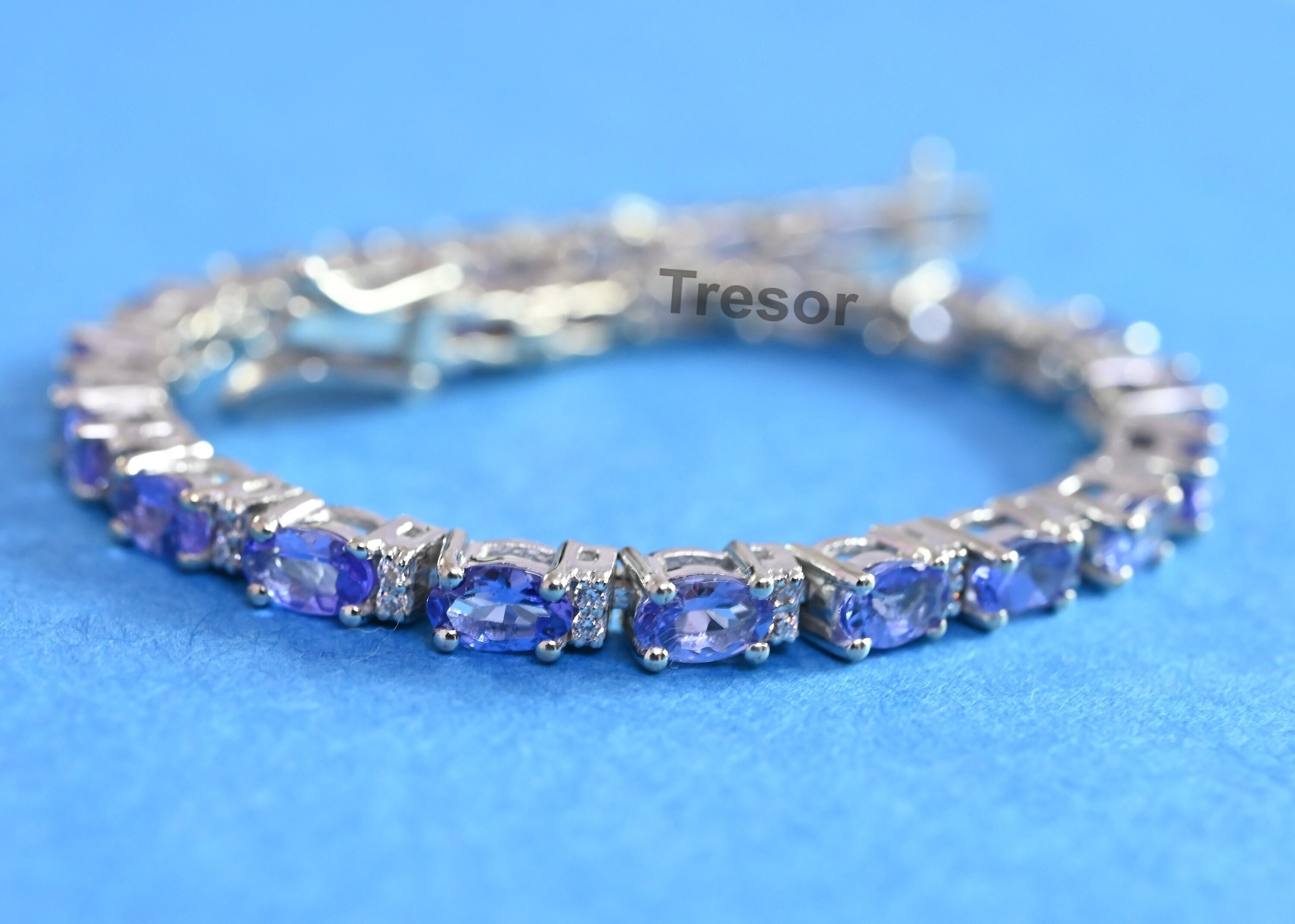 究極の天然タンザナイトテニスブレスレット、ユニークなタンザナイト