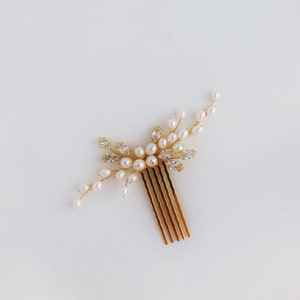 Freshwater pearl comb, Bridal hair piece, Wedding hair comb, Pearl hair pins, Wedding pearl headpiece, Wedding hair comb, Bridal hair pins